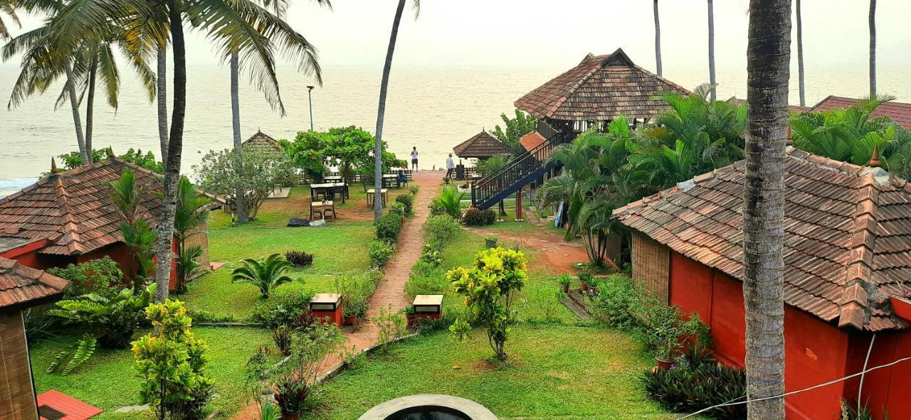 Blue Water Beach Resort Варкала Екстериор снимка