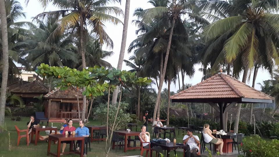 Blue Water Beach Resort Варкала Екстериор снимка
