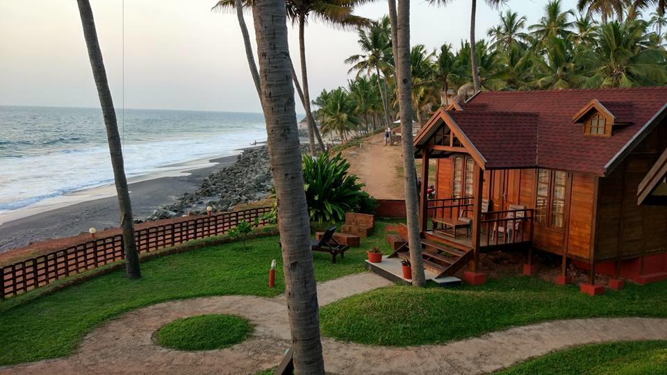 Blue Water Beach Resort Варкала Екстериор снимка