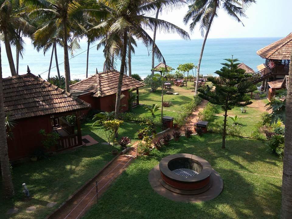 Blue Water Beach Resort Варкала Екстериор снимка
