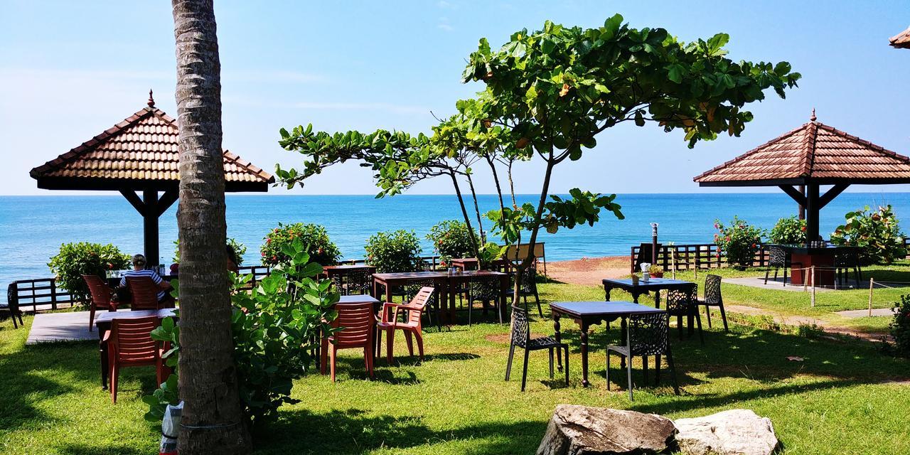 Blue Water Beach Resort Варкала Екстериор снимка