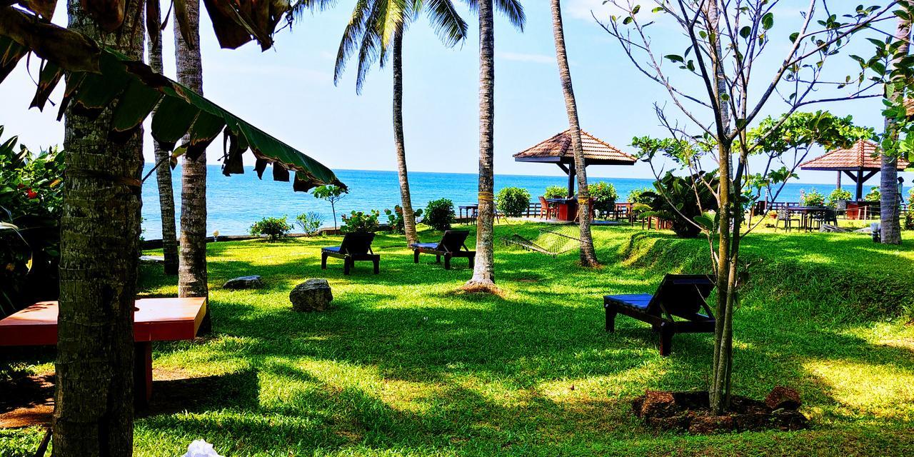 Blue Water Beach Resort Варкала Екстериор снимка